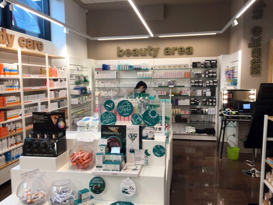 Area beauty del punto vendita Medicalshop durante il periodo di attività